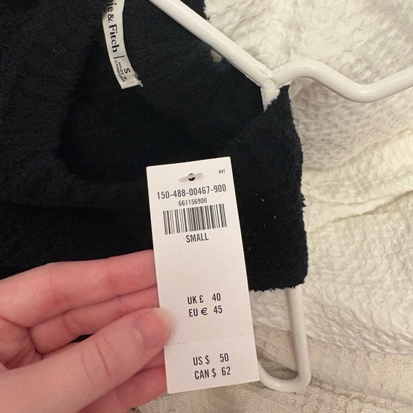 Abercrombie & Fitch Textural Crew Sweater Shell Tank Black Size Small NWT - Picture 6 of 6